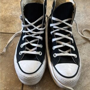 Women’s platform converse